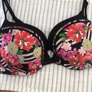 Victoria’s Secret bra